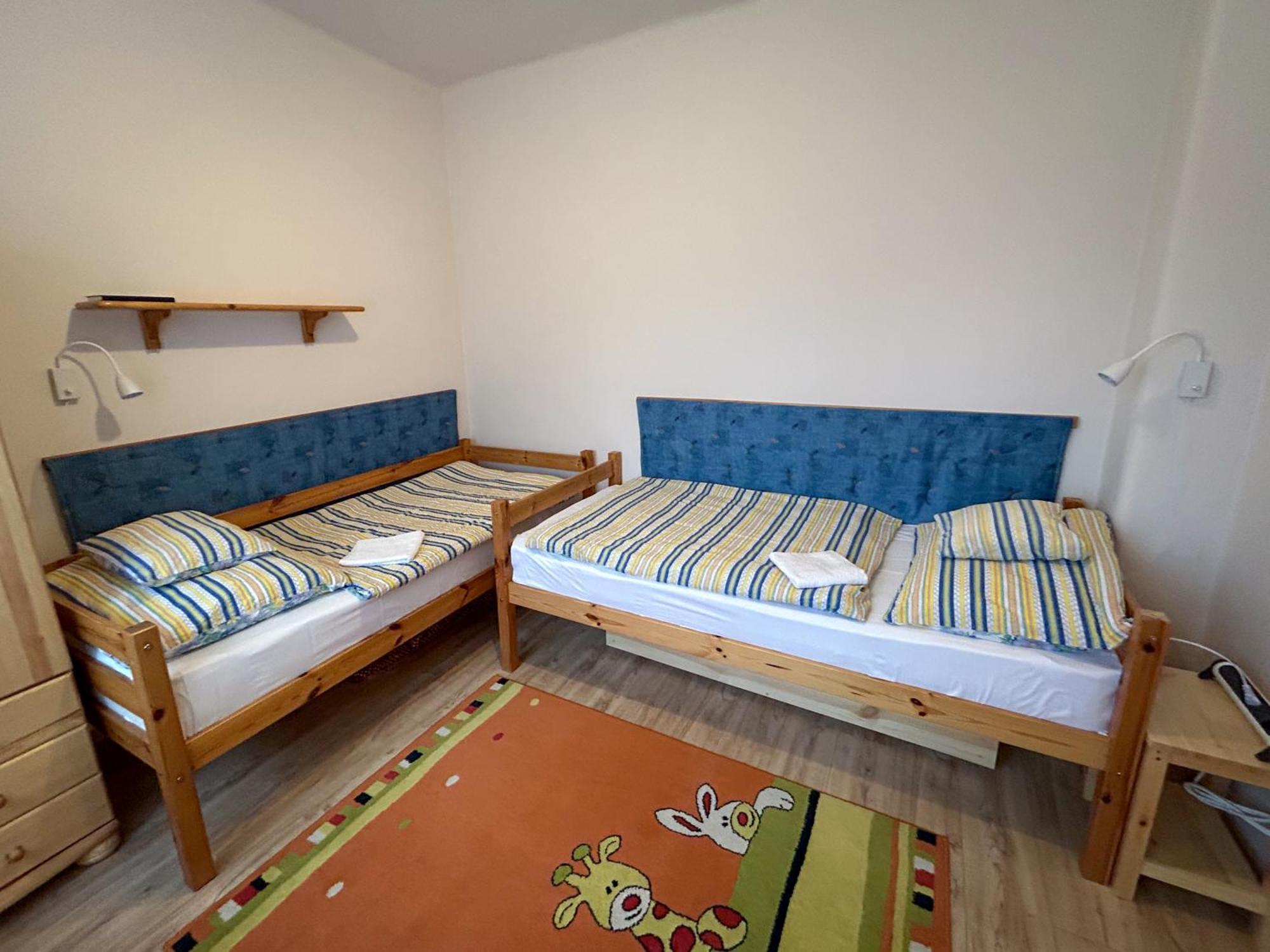 Oeroemvoelgy Vendeghaz Hotel Bozsva Екстериор снимка